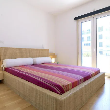 Apartamento Flh - Restelo Spacious Duplex With View *