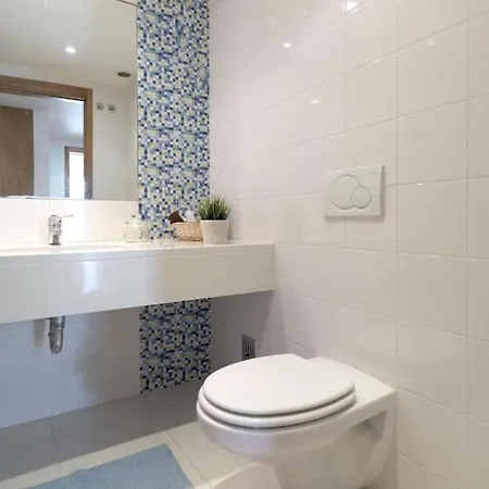 Apartamento Flh - Restelo Spacious Duplex With View Lisboa